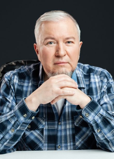 Алексей Водовозов. Ну всё, нам свинец