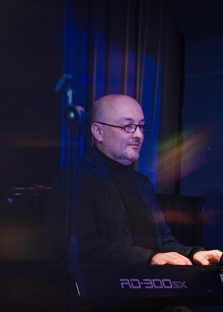 Посвящение знаменитому джазовому дуэту «Сёстры Берри»