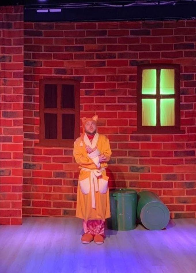 Спектакль «Кот в молоке»