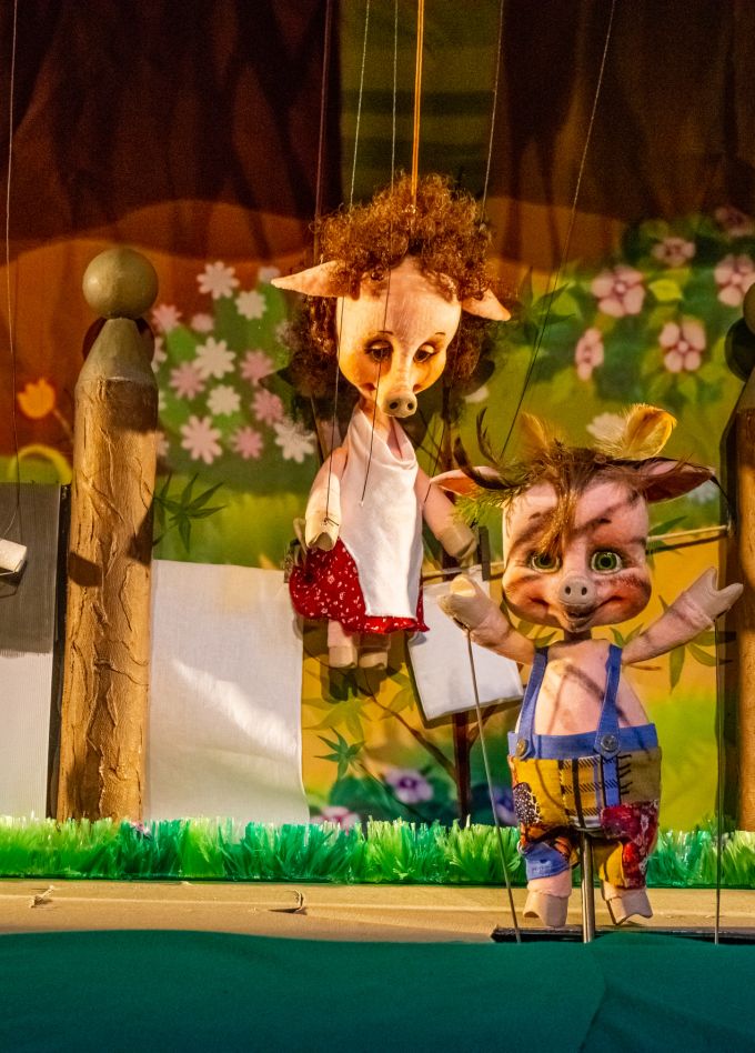 Поросёнок Плюх