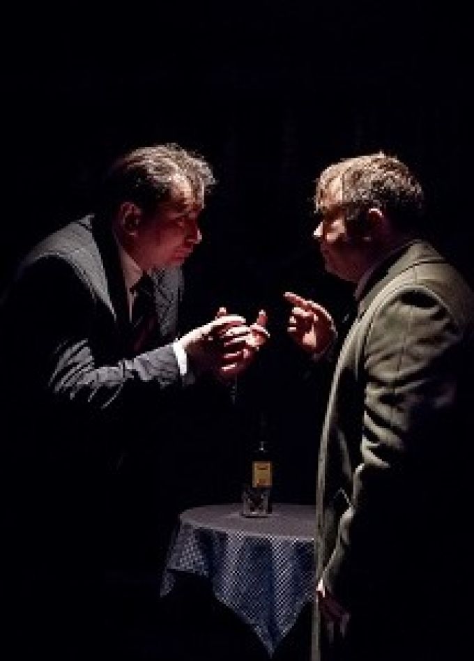 Спектакль «Чёрная дыра»