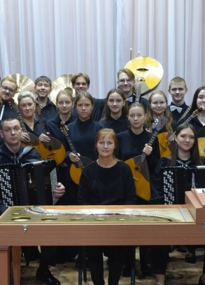 Настроение трёх десятилетий. Концерт оркестра народных инструментов