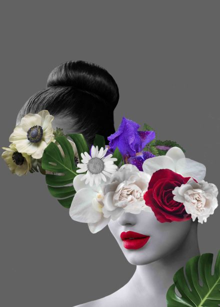 Спектакль «Восемь любящих женщин»