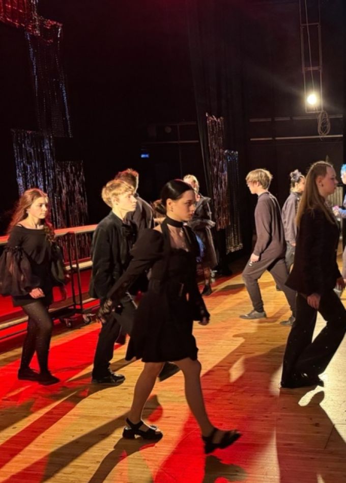 Это не Золушка