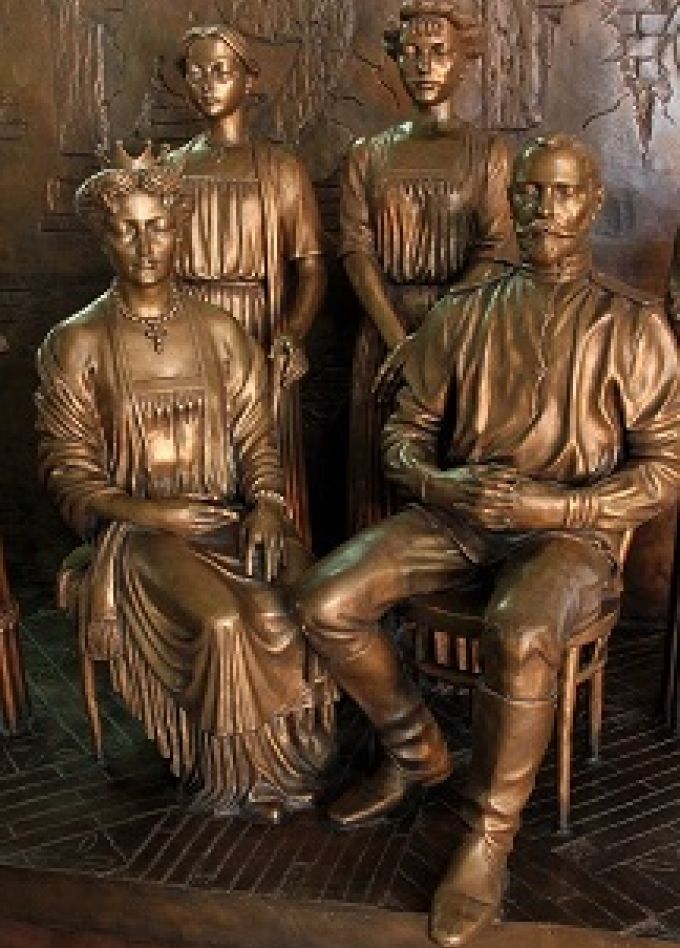 Экспозиция "Дом Романовых и Урал"