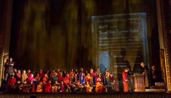 Опера «Сатьяграха»