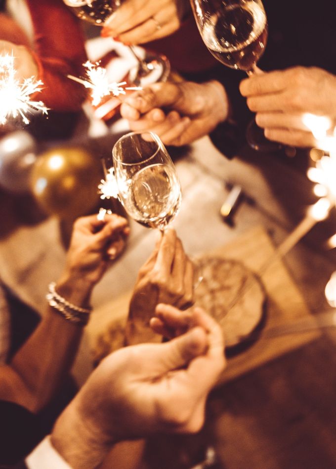 Фейерверк! Новогодний вечер для маленьких и больших компаний