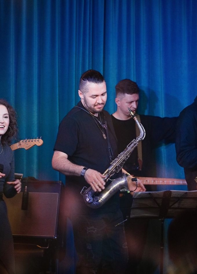 Елизавета Дюдяева и Roli Band. Джаз, проверенный временем: певица Нина Симон