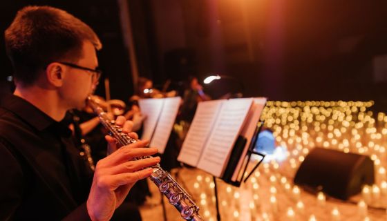 Neo Classic Orchestra, живой хор и 3000 свечей. P.S. Я люблю тебя