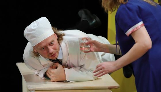 Спектакль «Я ваша мать»