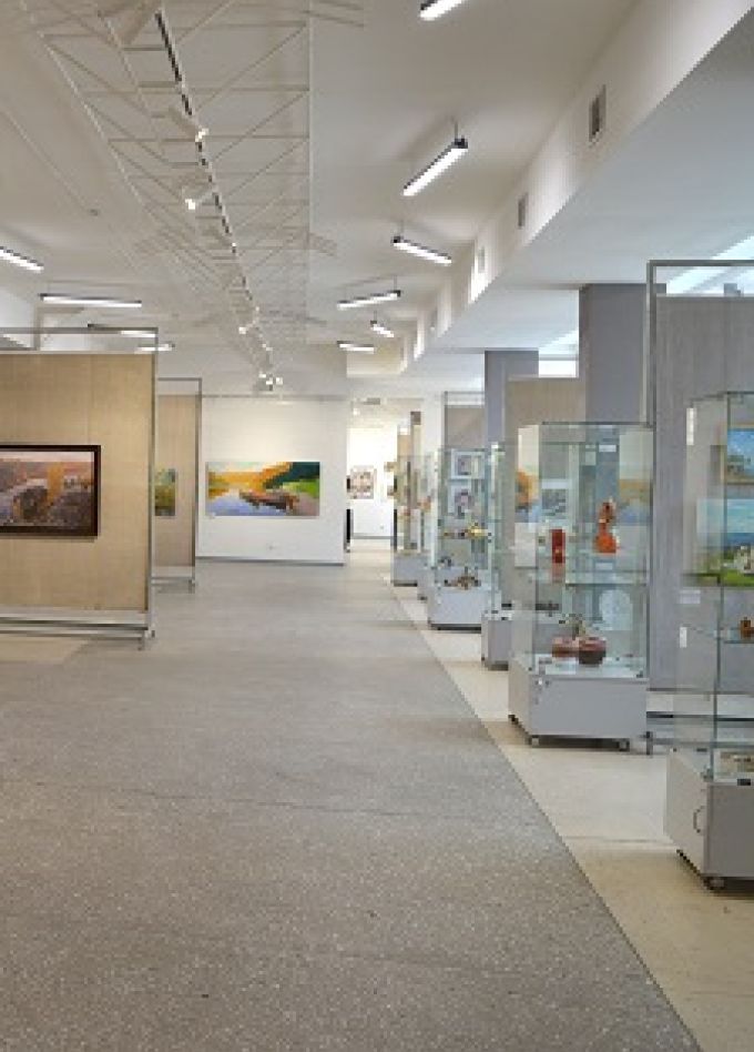 Выставка «63-ая Городская художественная выставка»