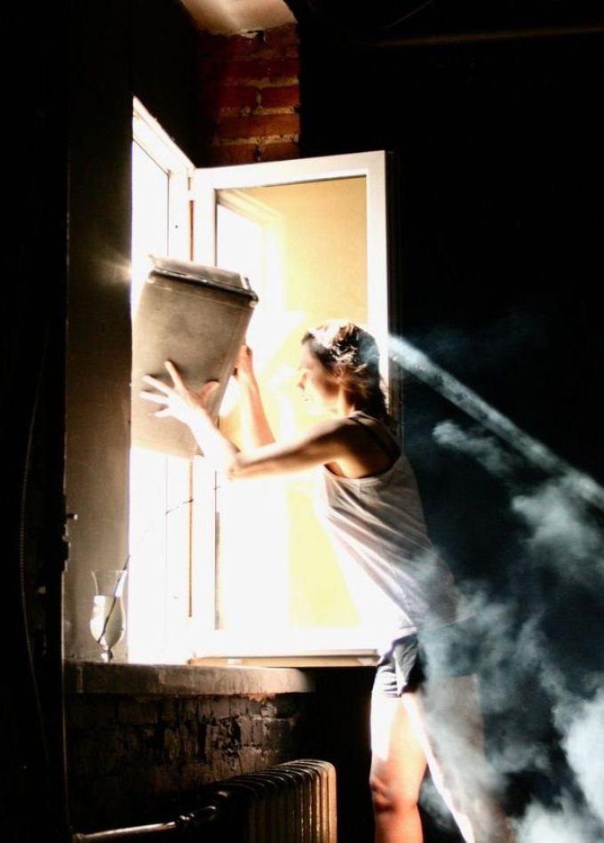 Спектакль «Бесконечный апрель»