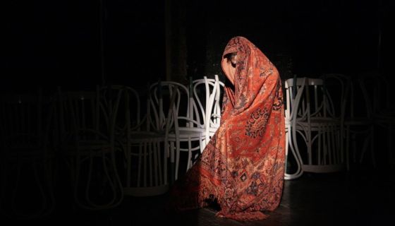 Спектакль «Бесконечный апрель»