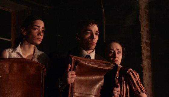 Спектакль «Бесконечный апрель»