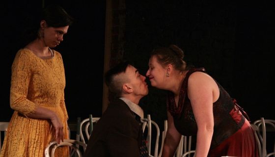 Спектакль «Бесконечный апрель»