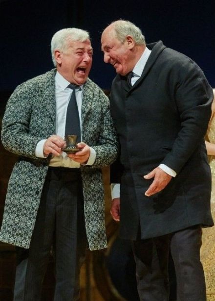 Спектакль «Доходное место»