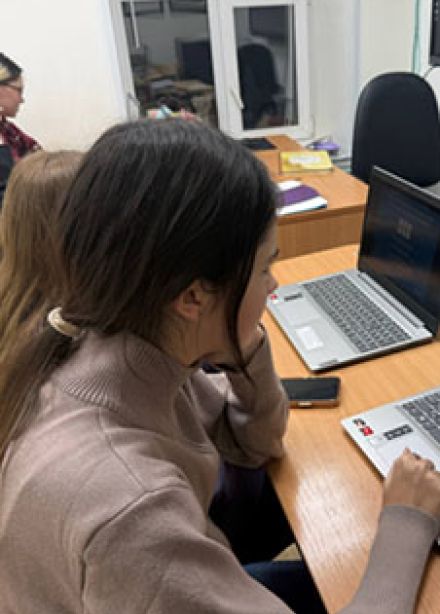 Открытка ко Дню защитника Отечества: цифровой коллаж