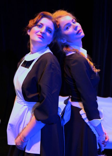 Спектакль «8 любящих женщин»