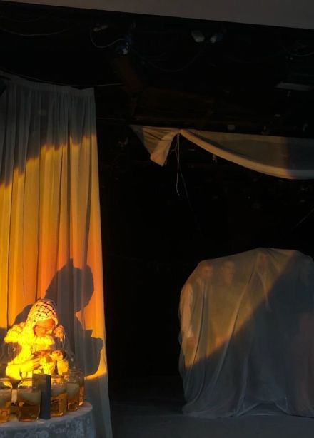 В сапоге у бабки играл фокстрот