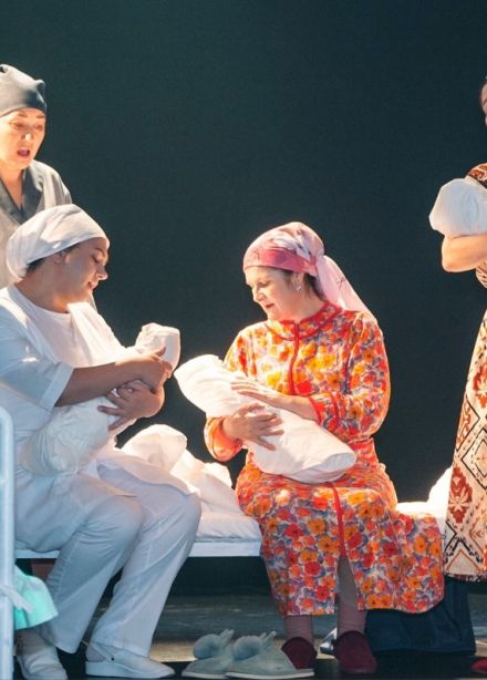 Әниләр hәм бәбиләр / Детки-матери