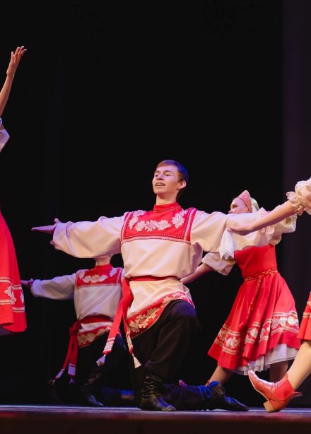 Ансамбль танца «Веселинка»