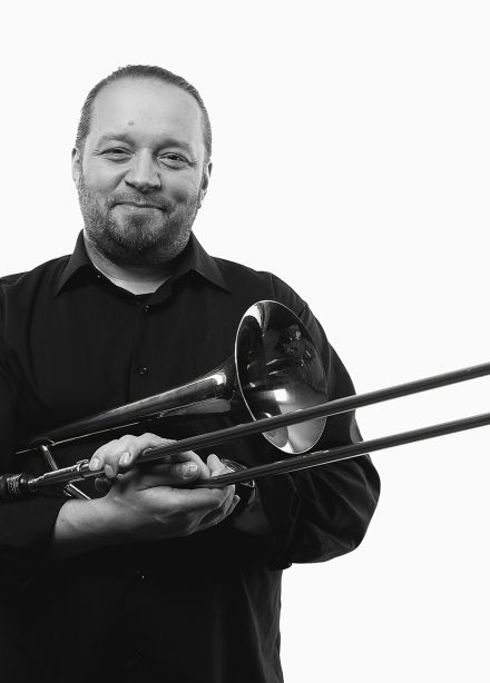 Виталий Владимиров и резиденты EverJazz. Посвящение тромбонисту Карлу Фонтане