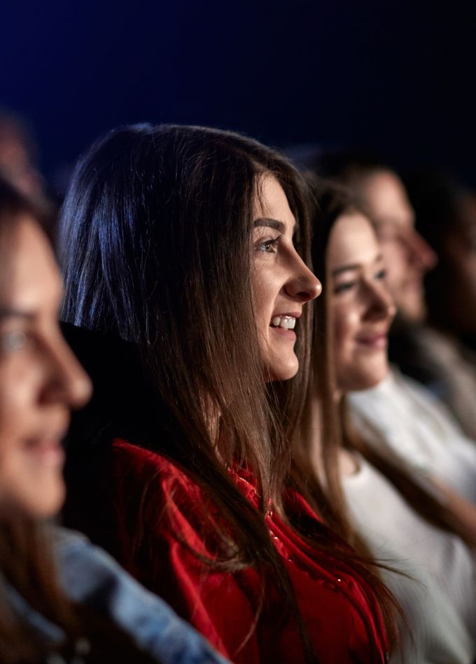 Клуб (не)идеальных женщин