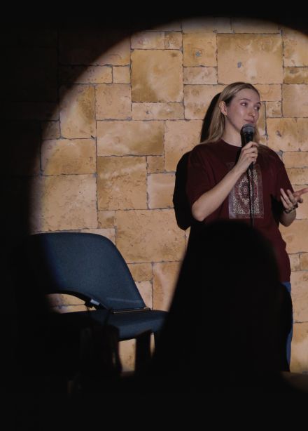 Чуть лучше, чем открытый микрофон