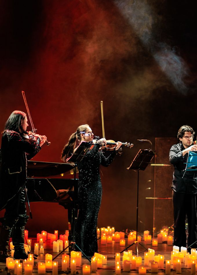 Мировые рок-хиты при свечах