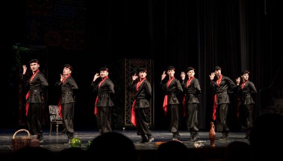 Спектакль «Ханума»