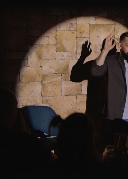 Вечер стендап комедии