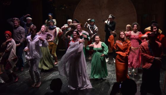 Спектакль «Сорочинская ярмарка»