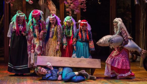 Спектакль «Иван Фёдорович Шпонька и его тётушка»