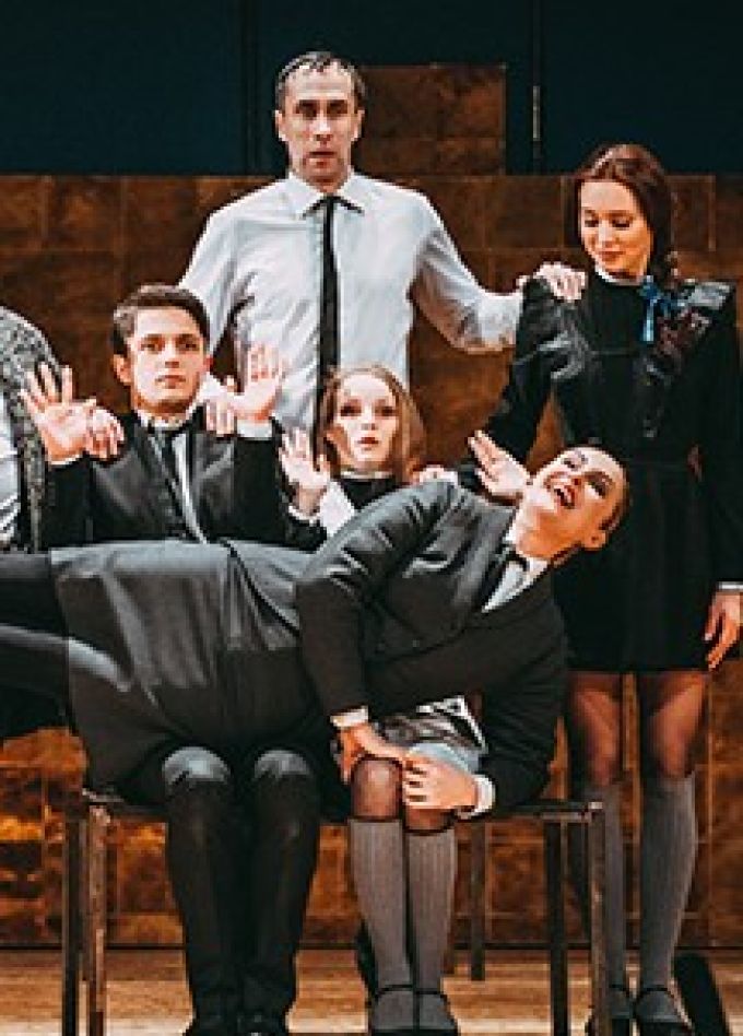 Спектакль «Доходное место»