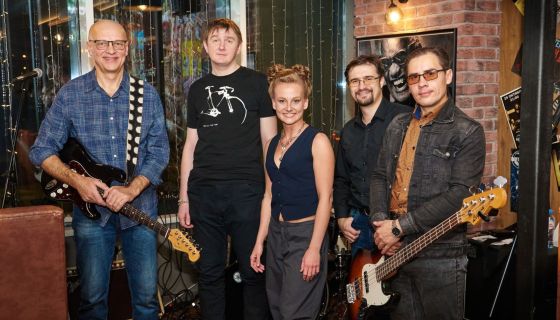 Red Satchel, The Travelling Orchestra, Riverside Trio