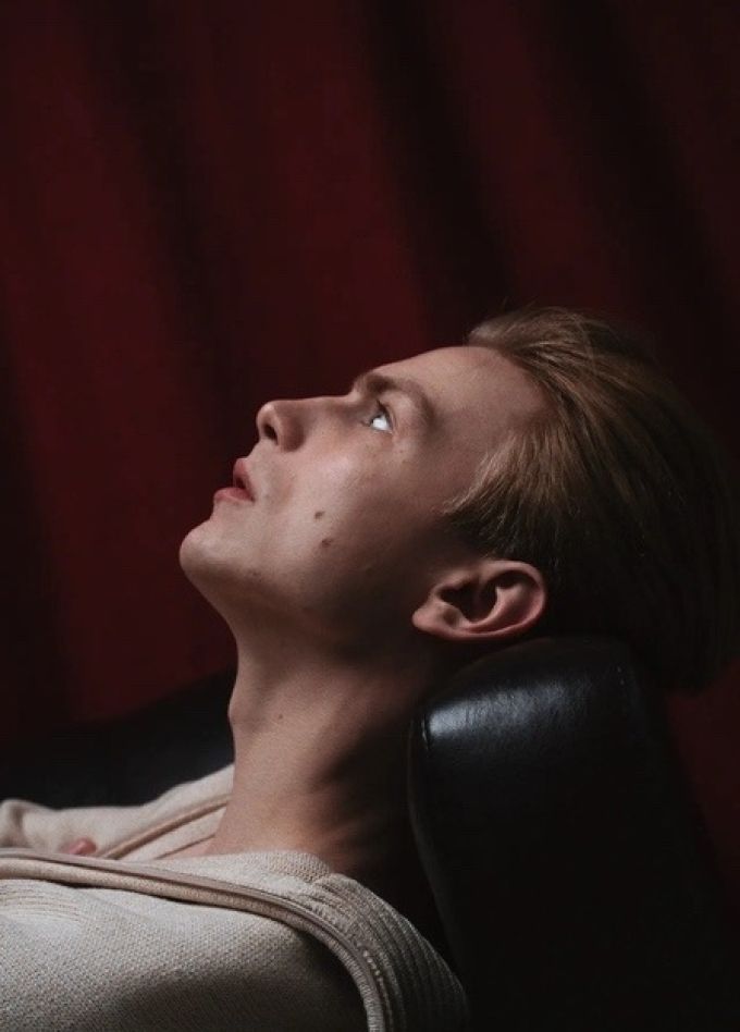 Авторский моноспектакль «Любовь по Чехову»