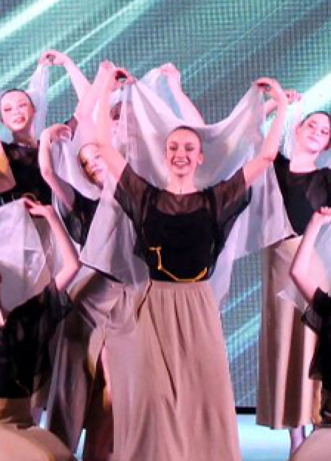 Мы радуем всех. Концерт Народного хореографического ансамбля «Солнечная карусель»